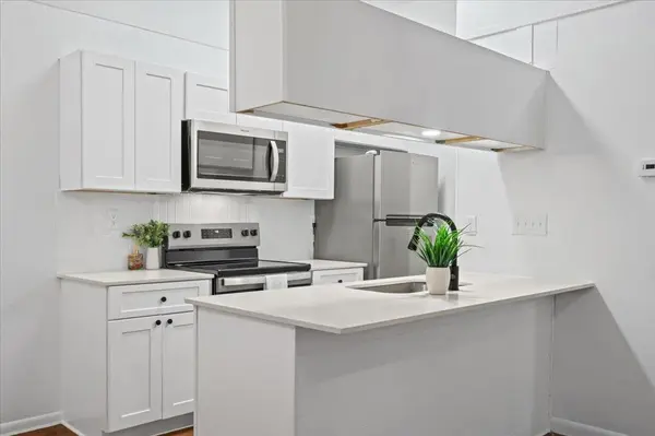 3704 Speedway #203, Austin, TX 78705