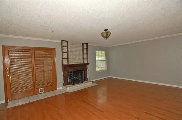 10215 Missel Thrush DR, Austin, TX 78750