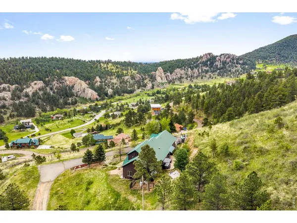 9537 Ute, Golden, CO 80403