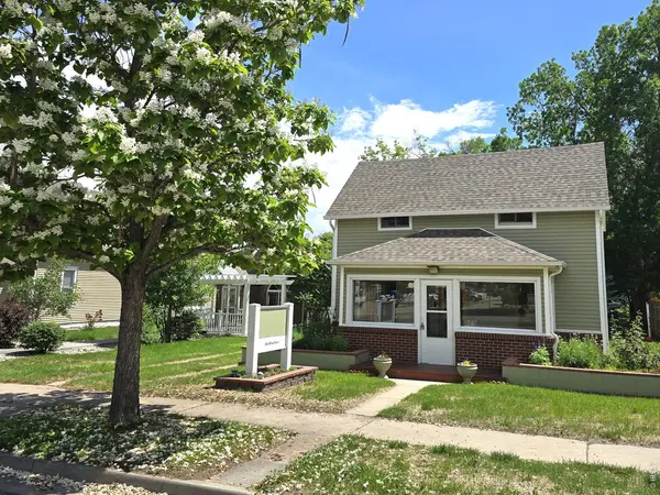 609 Main, Windsor, CO 80550