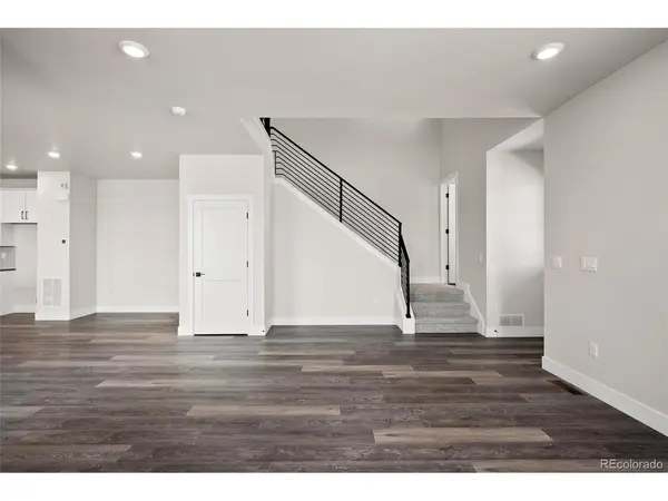 8741 Whiteclover, Littleton, CO 80125