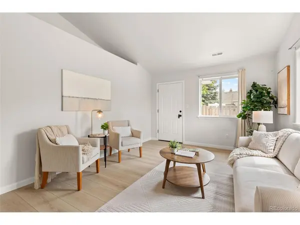 879 S Newton, Denver, CO 80219