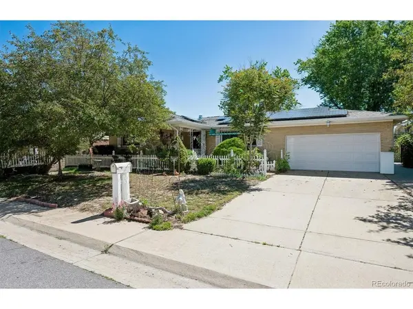 5014 Scranton, Denver, CO 80239