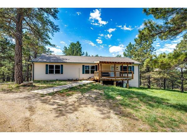 40400 Moon Stone, Deer Trail, CO 80105