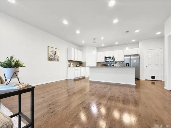16151 Bolling, Denver, CO 80239