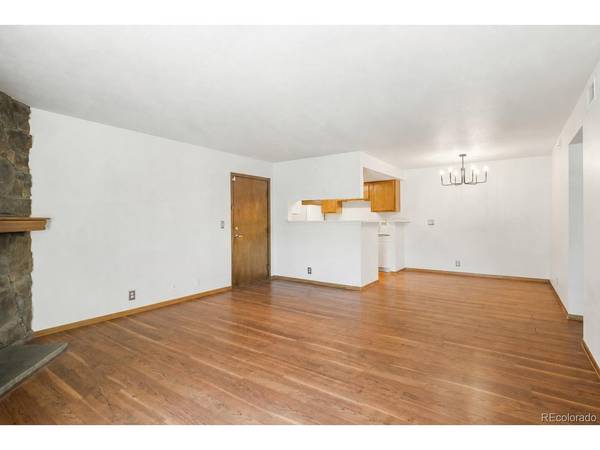 907 S Yampa #103, Aurora, CO 80017