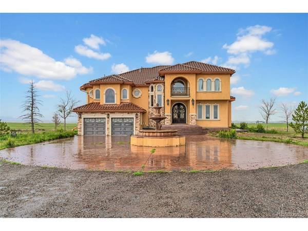8505 Quail Run, Watkins, CO 80137