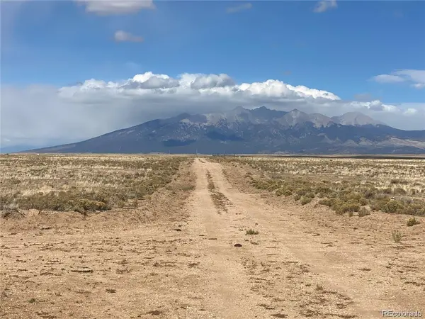 9 Hopi St., Blanca, CO 81123