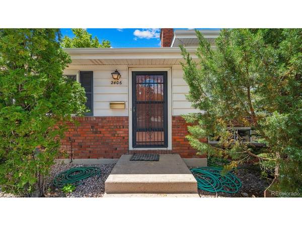 2406 N Circle, Colorado Springs, CO 80909