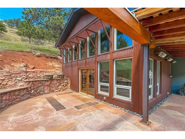 6709 Olde Stage, Boulder, CO 80302