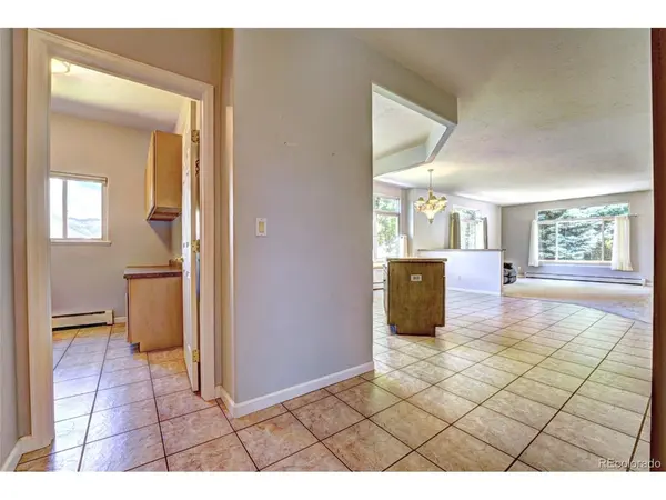 299 NW Limberpine, Parachute, CO 81635