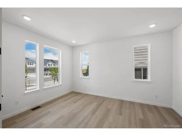 25294 E Warren, Aurora, CO 80018