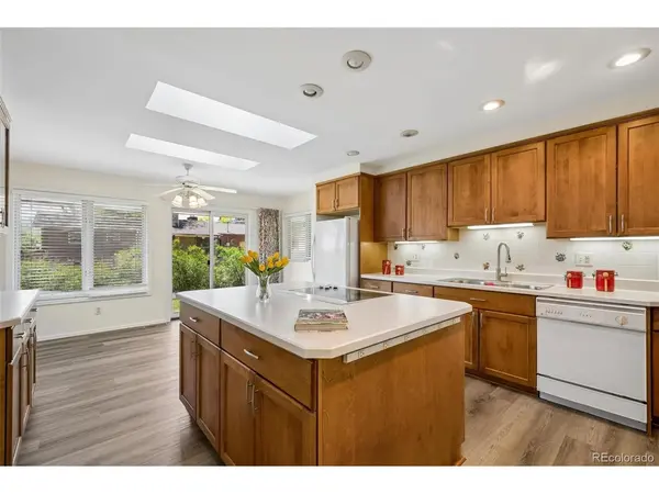 1152 S Vancouver, Lakewood, CO 80228