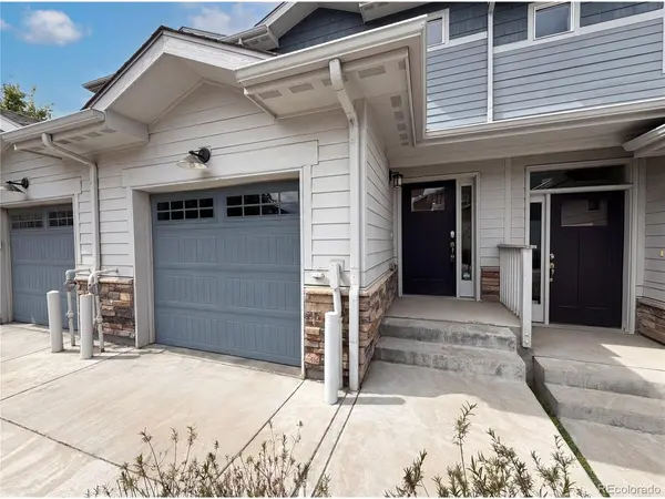 1046 Oak, Denver, CO 80215