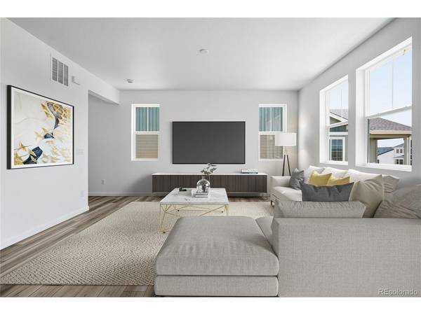 706 Bradley, Elizabeth, CO 80107