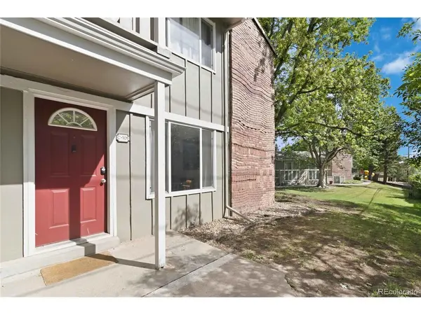 857 S Van Gordon #C105, Lakewood, CO 80228