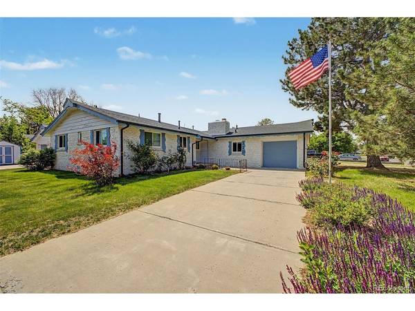 520 Iola, Aurora, CO 80010
