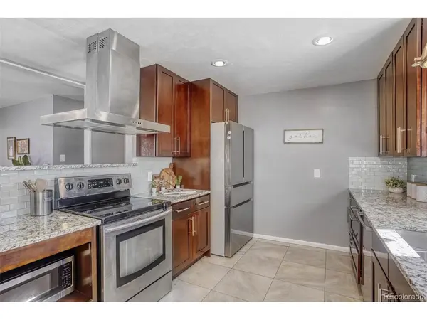 627 S Jasmine, Denver, CO 80224