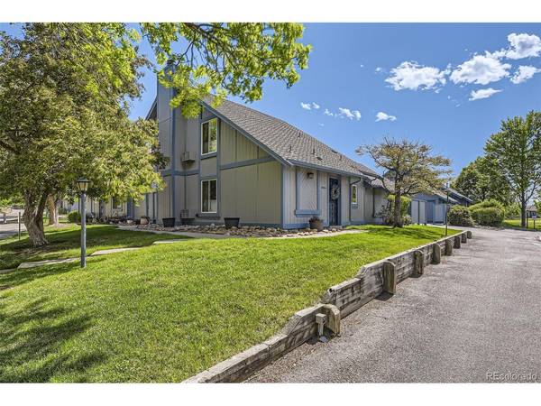 2437 S Victor #A, Aurora, CO 80014