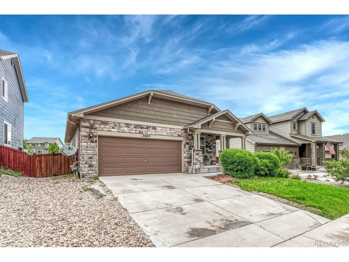 3669 Amber Sun, Castle Rock, CO 80108