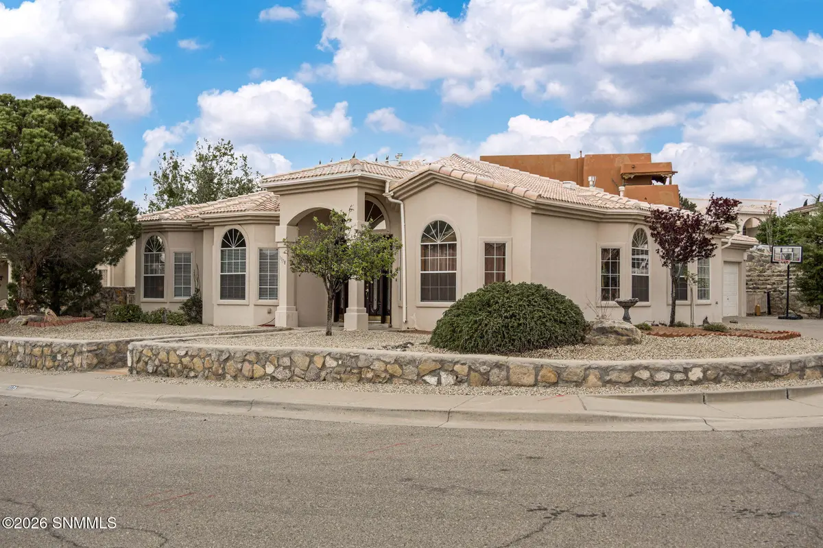 1178 Warm Springs LN, Las Cruces, NM 88011