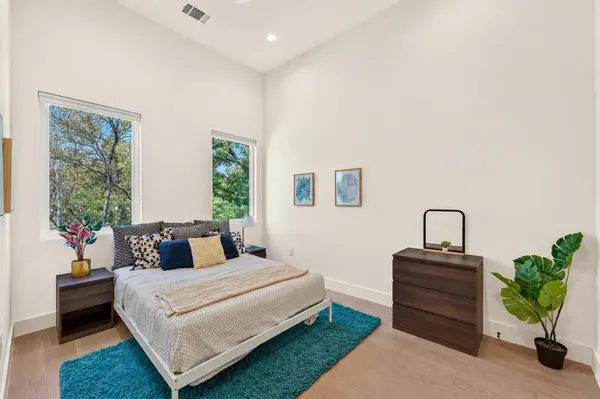 826 Morrow ST #3, Austin, TX 78757