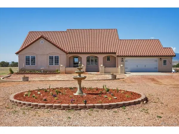 116 Top Notch, Penrose, CO 81240