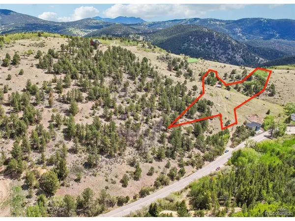 3 Eureka St, Central City, CO 80427
