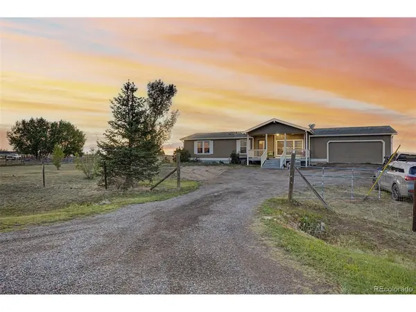58117 E 42nd, Strasburg, CO 80136