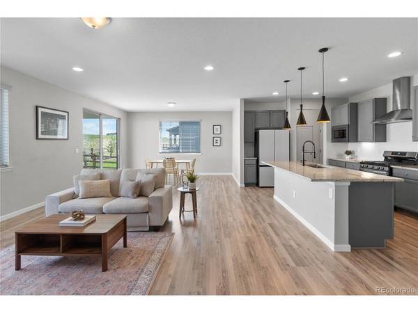 931 W Hopkins, Elizabeth, CO 80107