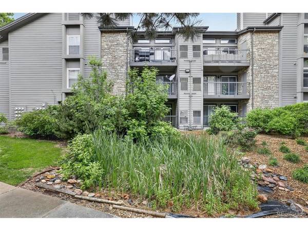 2575 S Syracuse #E207, Denver, CO 80231