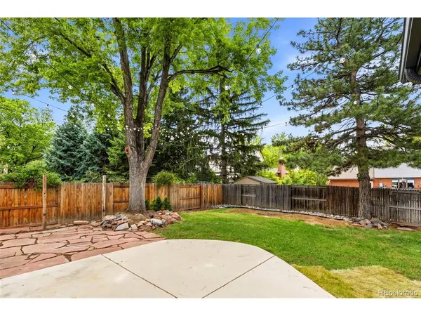 1684 E Dry Creek, Centennial, CO 80122