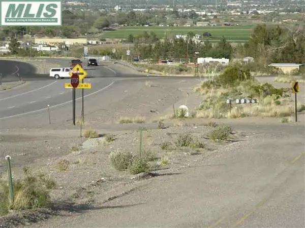 755 Lonesome RD, Las Cruces, NM 88005