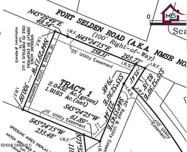 425 Fort Selden RD, Radium Springs, NM 88054