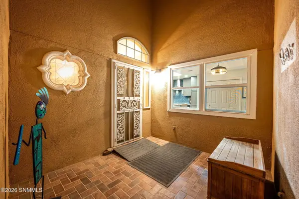 2444 El Dorado CT, Las Cruces, NM 88011