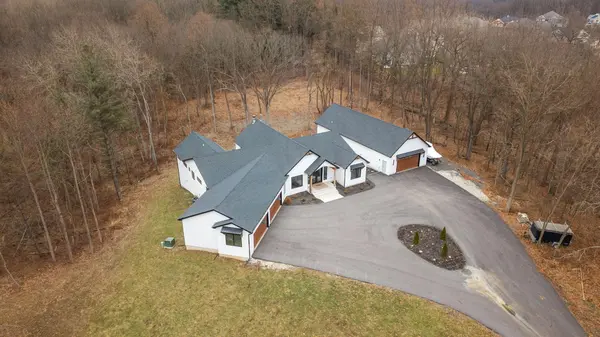 151 County Rd 350 W, Valparaiso, IN 46385