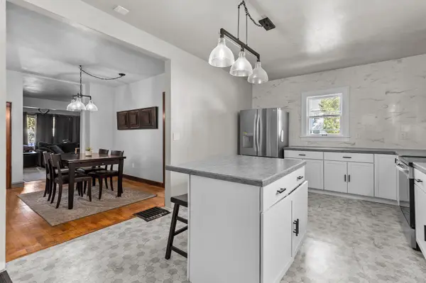 818 N DURKEE ST, Appleton, WI 54911
