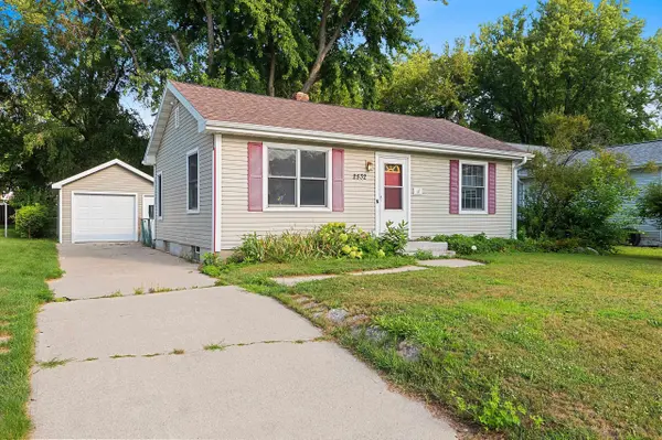 2532 LIBAL ST, Green Bay, WI 54301-1747