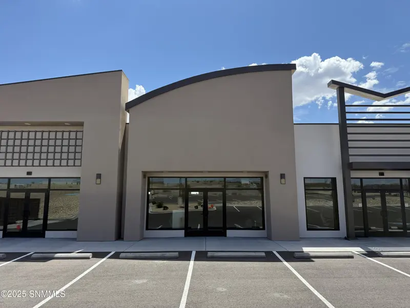 4104 N Sonoma Ranch BLVD #B, Las Cruces, NM 88011