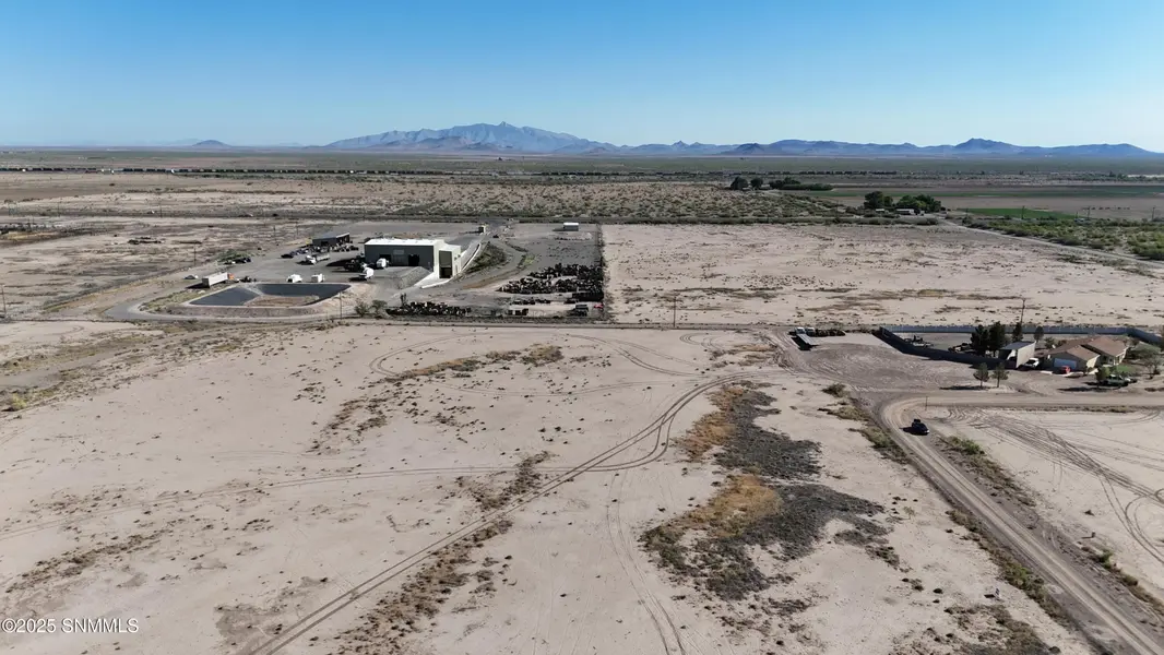 5335 Angus Rd SE, Deming, NM 88030