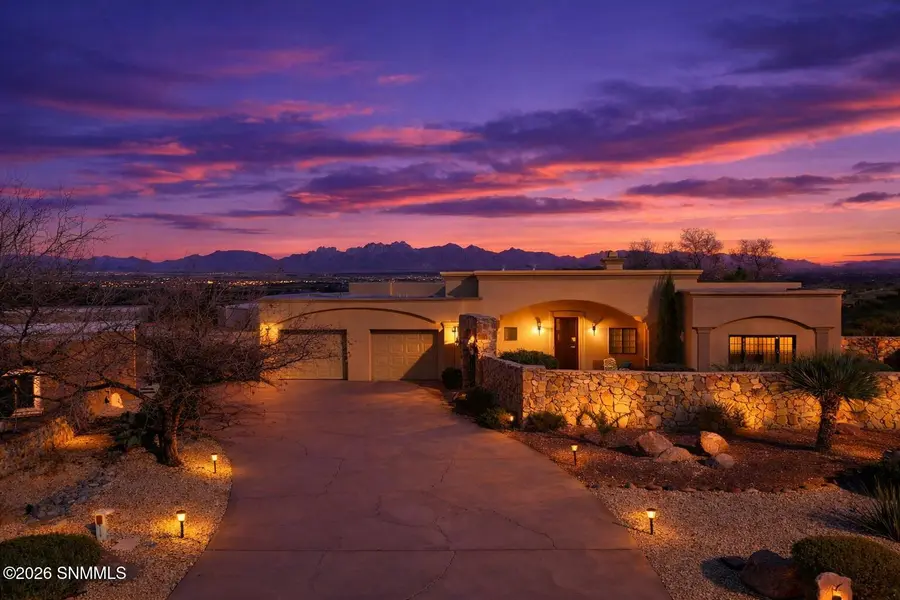 10000 San Marcos CT, Las Cruces, NM 88007