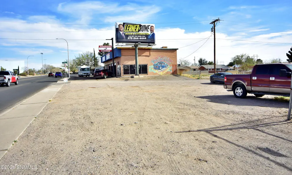 701 N Solano DR, Las Cruces, NM 88001