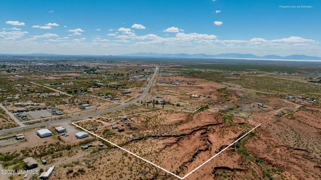 153 US HWY 82, Alamogordo, NM 88310