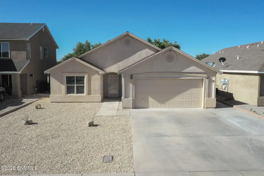2966 Fountain AVE, Las Cruces, NM 88007
