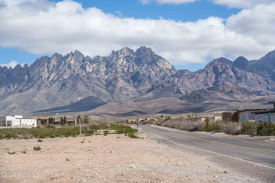 7931 Dripping Springs RD, Las Cruces, NM 88011