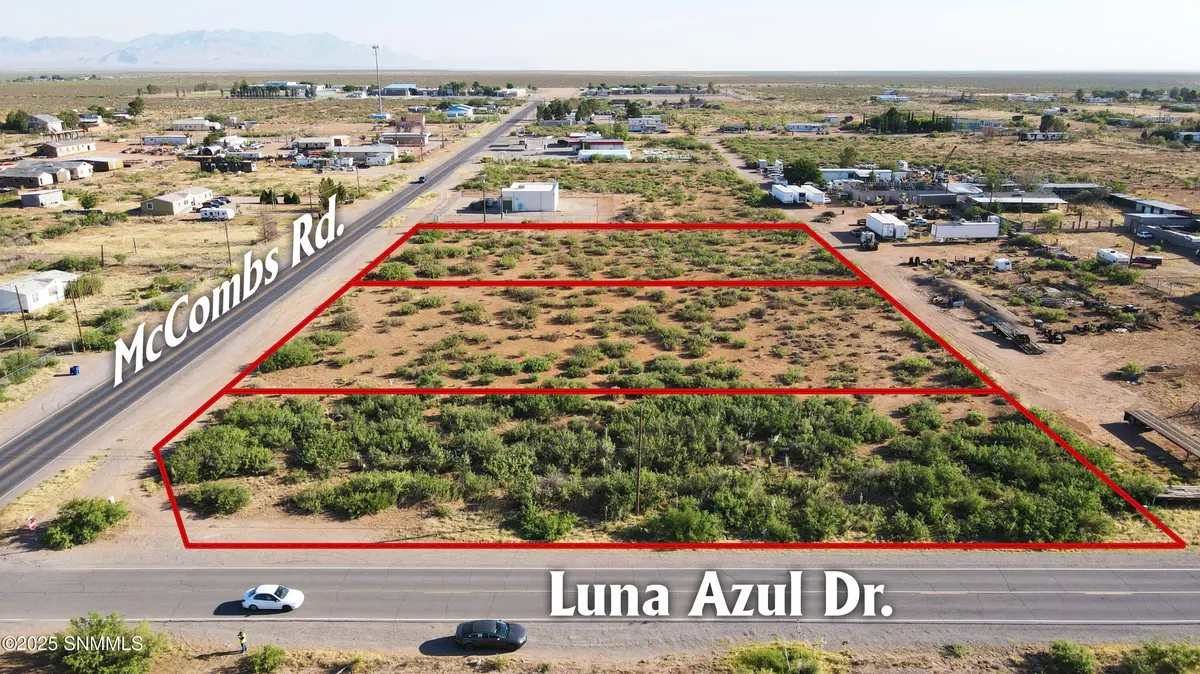 499 McCombs RD, Chaparral, NM 88081