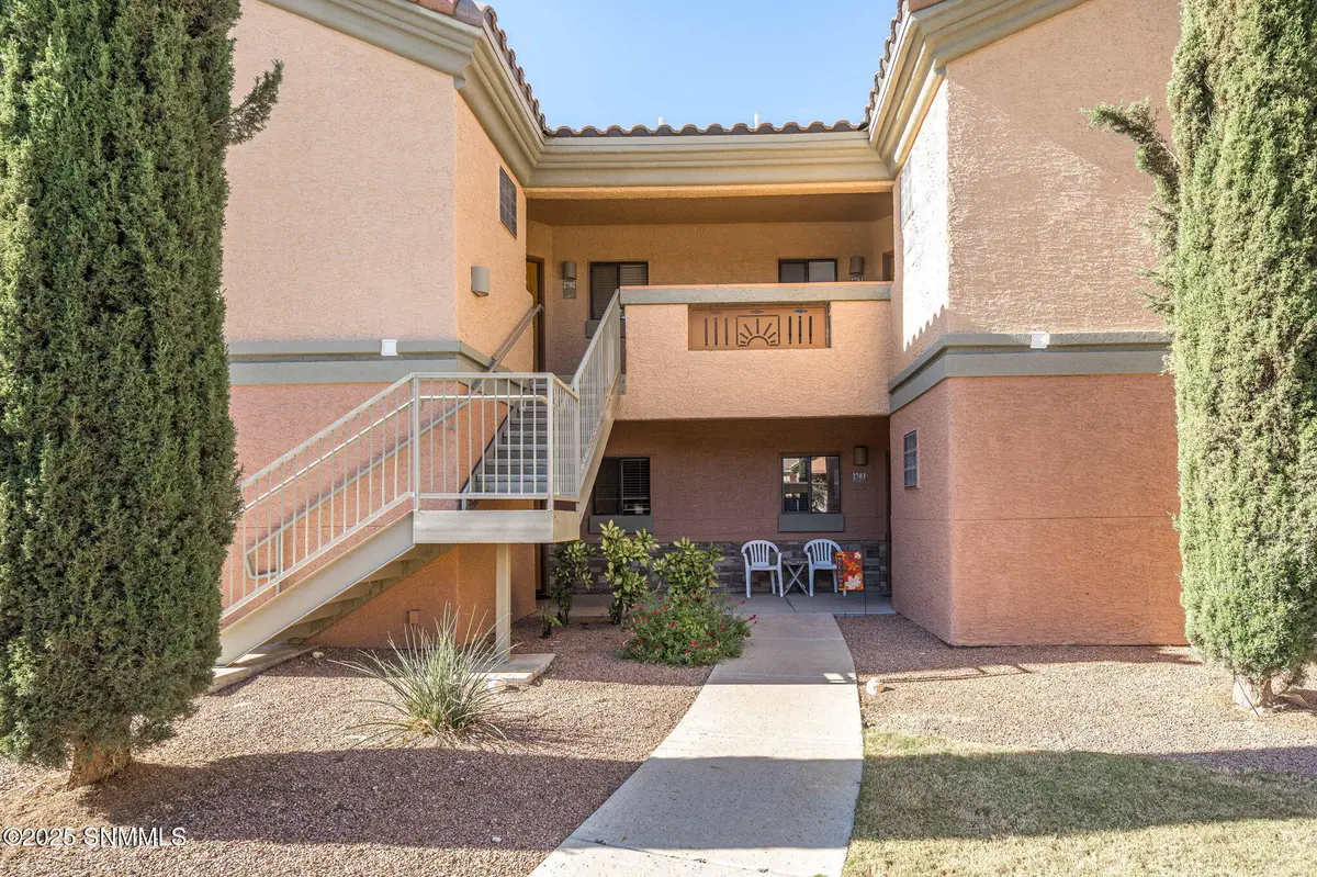 3650 Morningstar DR #2702, Las Cruces, NM 88011
