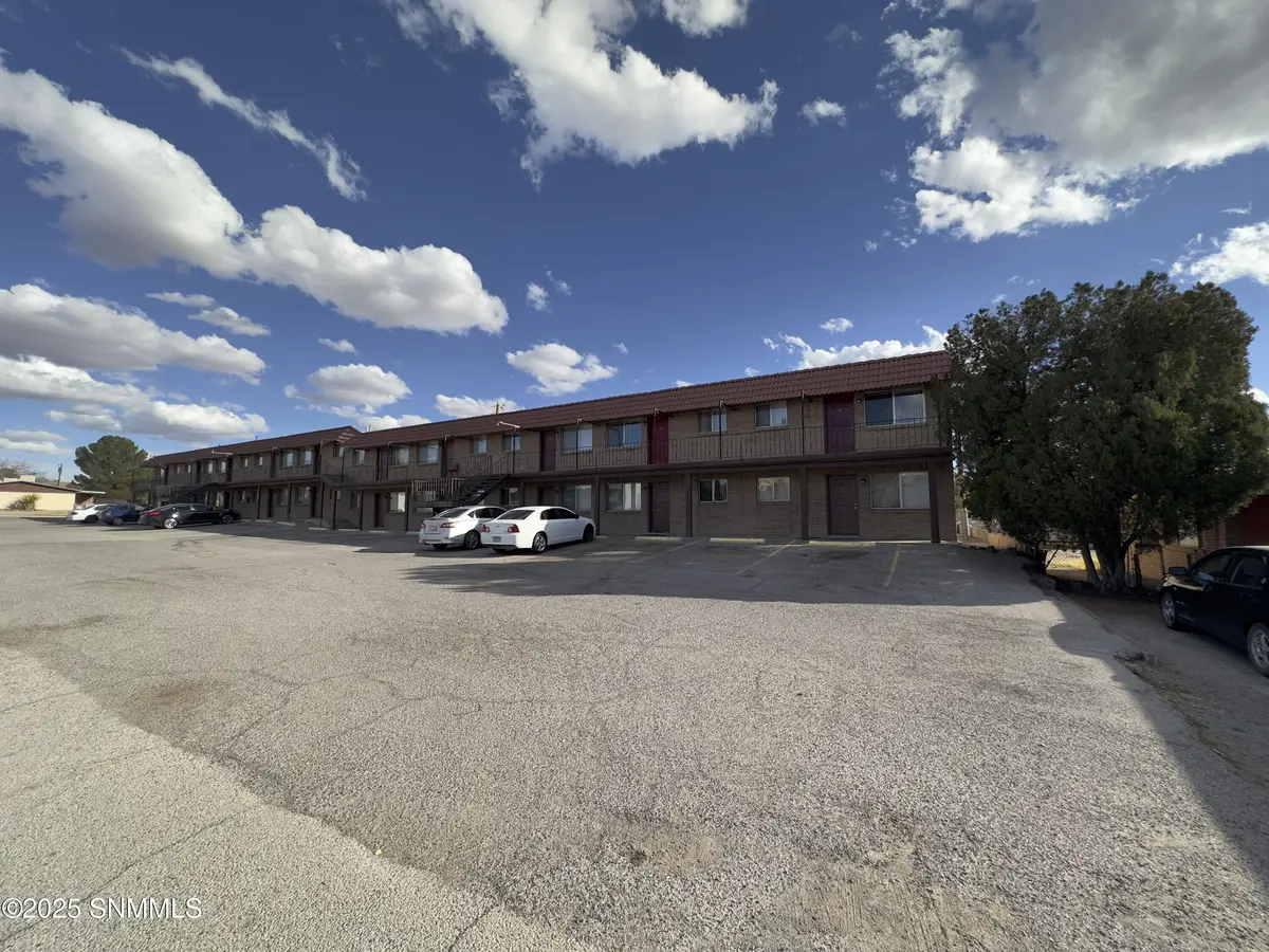 1140 Monte Vista AVE, Las Cruces, NM 88001