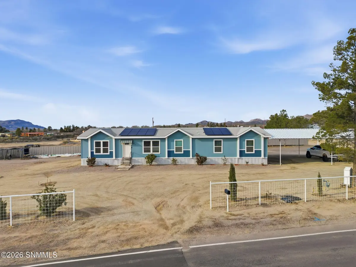401 Dona Ana School RD, Las Cruces, NM 88007