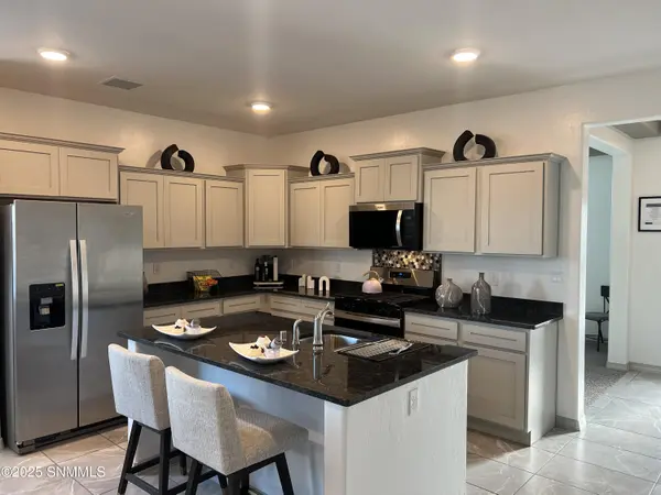 201 Frances ST, Sunland Park, NM 88008